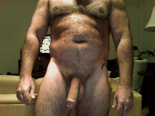backfur:  Please follow www.backfur.tumblr.com for your daily fix of fur! 