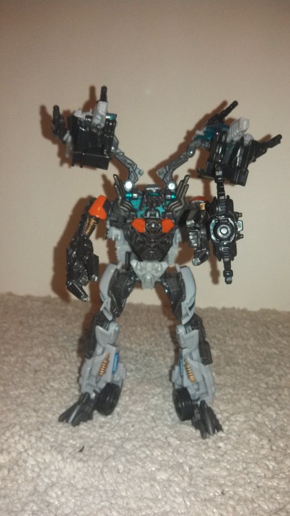 patticusprime:  Finally got around to posting pics of my Transformers!