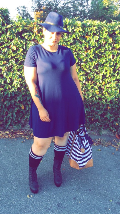 exoticplusmodel:  Before class 📚😏