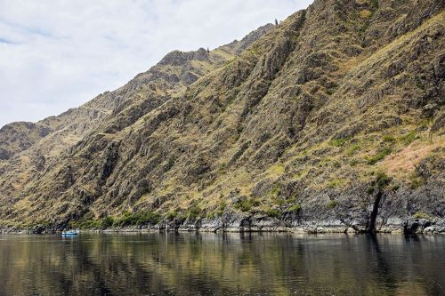 For scale, that little blue spot in the bottom left is a loaded 16’ raft. Hells Canyon Section of th