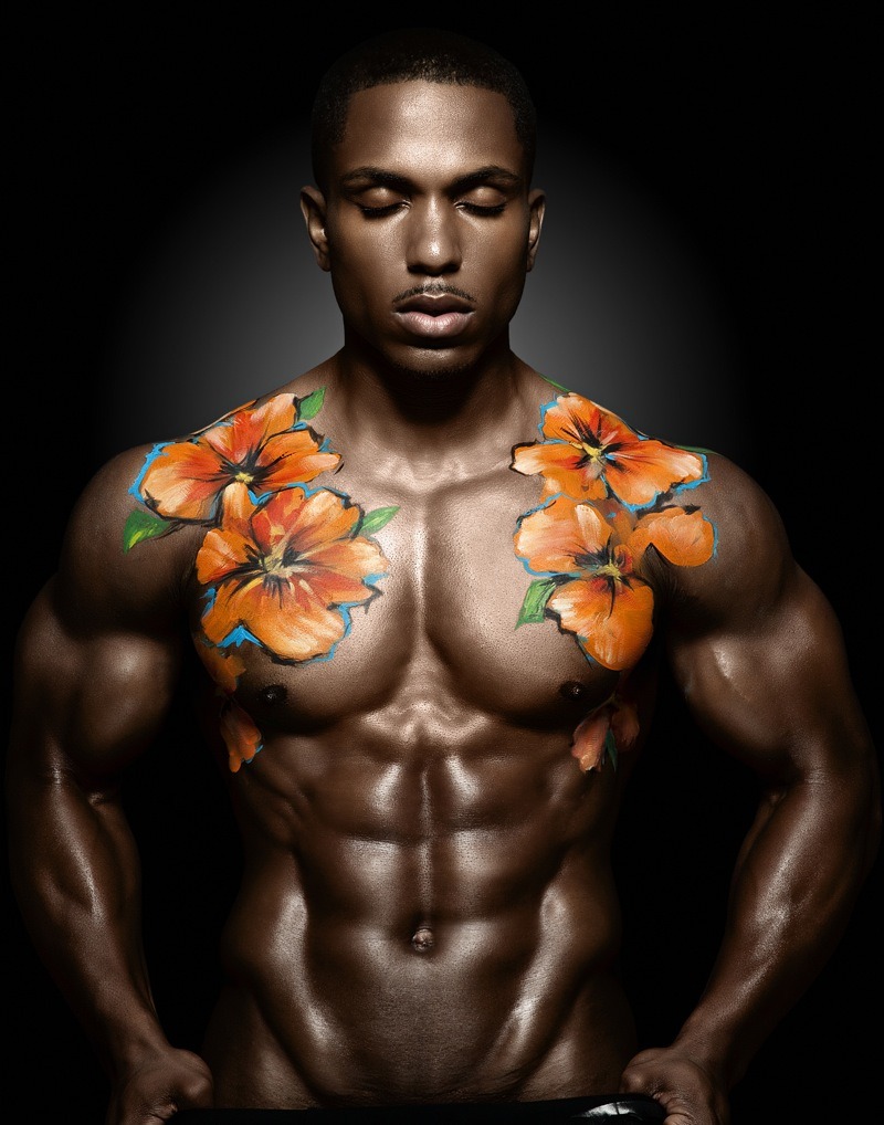 simplydwayne:  Beauty comes in ALL Shades. Pre-weekend Eye Candy! Make today great!