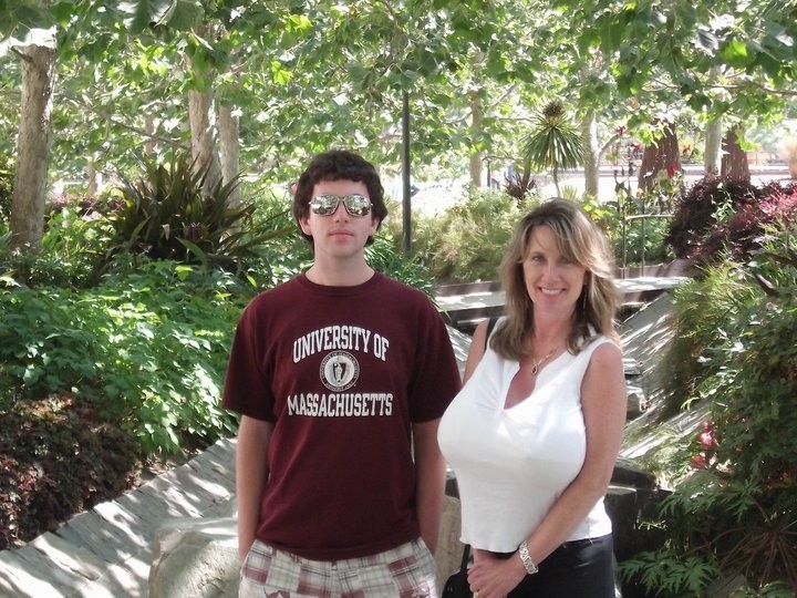 funbaggery:  If i were in this park that day, I would’ve died where I stood.