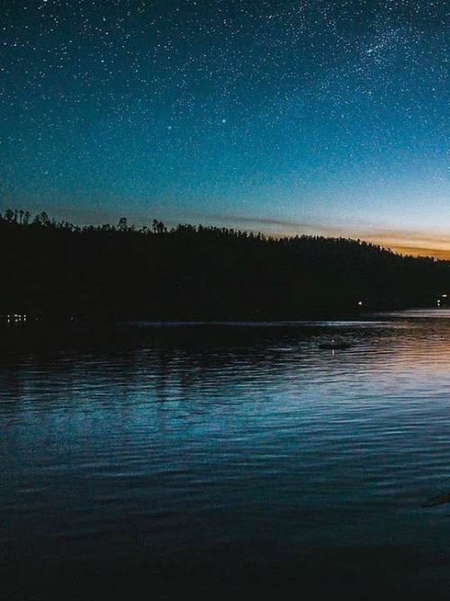 turnnoffyourmind:Sky Stars☆Lago Vichuquén, El Maule, Chile.