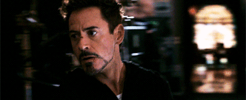 capntony:sneaky!starkThe way he opened the door with one hand and one leggy in the first gif I stan 