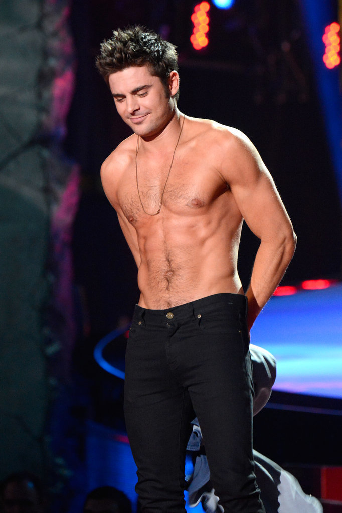 wheretobeawebcammodel:  Zac Efron http://hotmusclejockguys.blogspot.com/2014/05/zac-efron.html