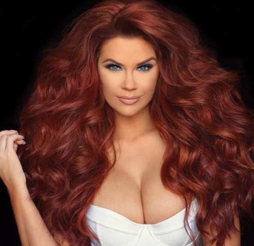 tedzeppelin: goddess/queen