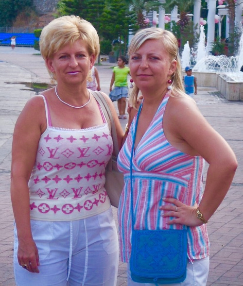 naked grandma