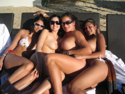 Public-Flash:  4 Milfs Tanning