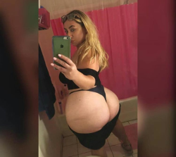 Love4Thicklatinas:  The Blonde Latina Bombshell Is Back