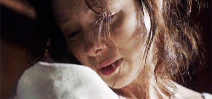 sassenach4life:   She was beautiful.      So small.           Her eyes were
