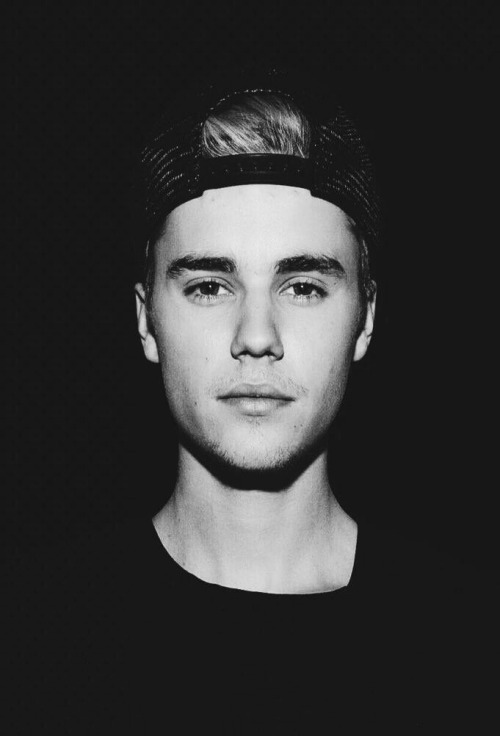 ~My Mama Dont Like You And She Likes Everyone // Belieber