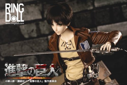 snkmerchandise: News: Levi & Eren Official Ringdolls (Part 1 || Part 2) Release Date: June 18th, 2018Retail Price: Levi - ũ,036; Eren - 遾   China’s Yu Zuo Cultural Development Company has released even more previews of official Levi & Eren