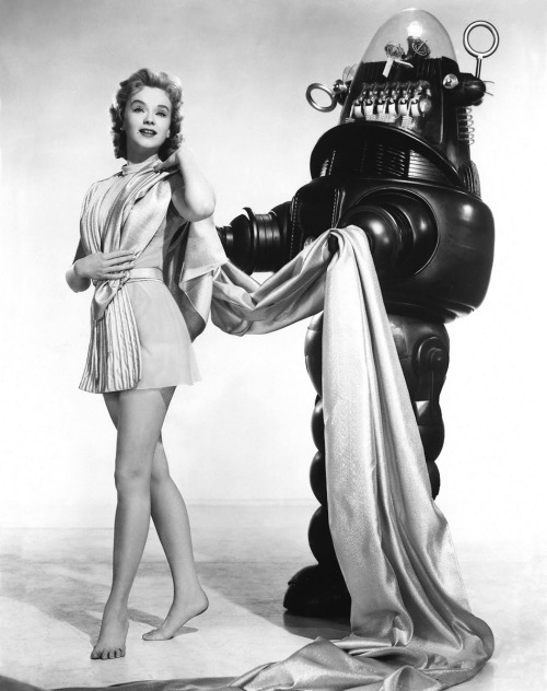 Anne Francis, Robby the Robot / publicity photos for Fred M. Wilcox’s Forbidden Planet (1956)