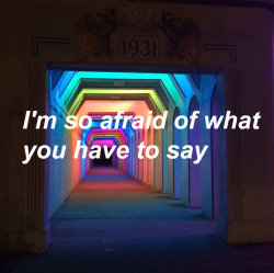 walshisaweedbrain:  ”I’ll never be, be what you see inside. You say I’m not alone, but I am petrified.”Fake You Out // Twenty Øne Piløts