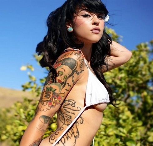 inked-dollz:  Inked girl  http://tats-and-lingerie.blogspot.nl/