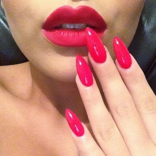 xobaddestbitchez:  aazizam:  richesnbitches:  Shade is… I don’t tell you you’re