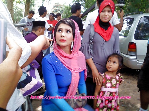 supermagnificenttacostudent: Che Ta zaman paling bergetah.. Mmmm…. Tipu la kalau korang tak rasa mcm