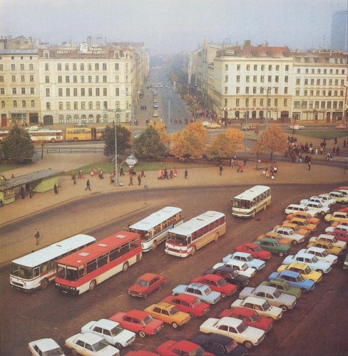 sovtime:sovietpostcards:Riga, Latvia in 1980s (via)Рига. Латвия. 1980-е годы.