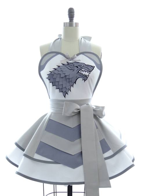 fortheloveoftrenchcoats:sexloveandnerdystuff: geekpinata:Adorable geeky aprons from Bambino Amore.Sp