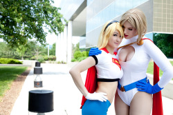 sharemycosplay:  Supergirl mostflogged hanging out with another best bud, DC Comics Power girl. 