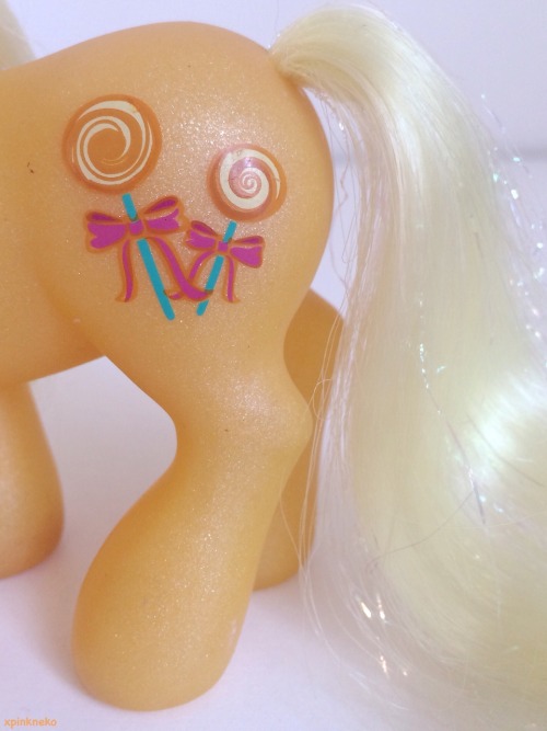 xpinkneko:  ･*:.｡. G3 Butterscotch .｡.:*･ 