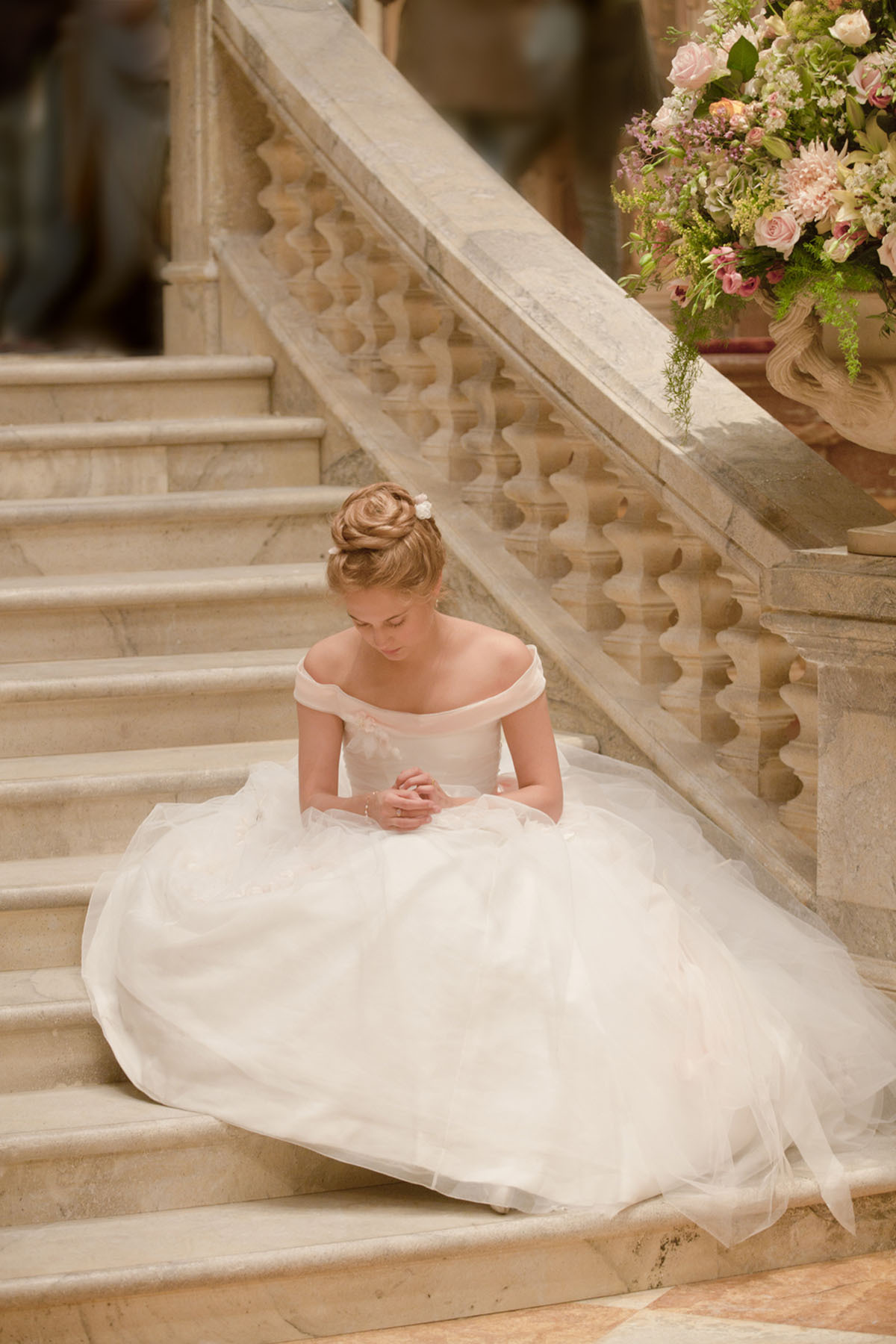 alicia vikander wedding dress