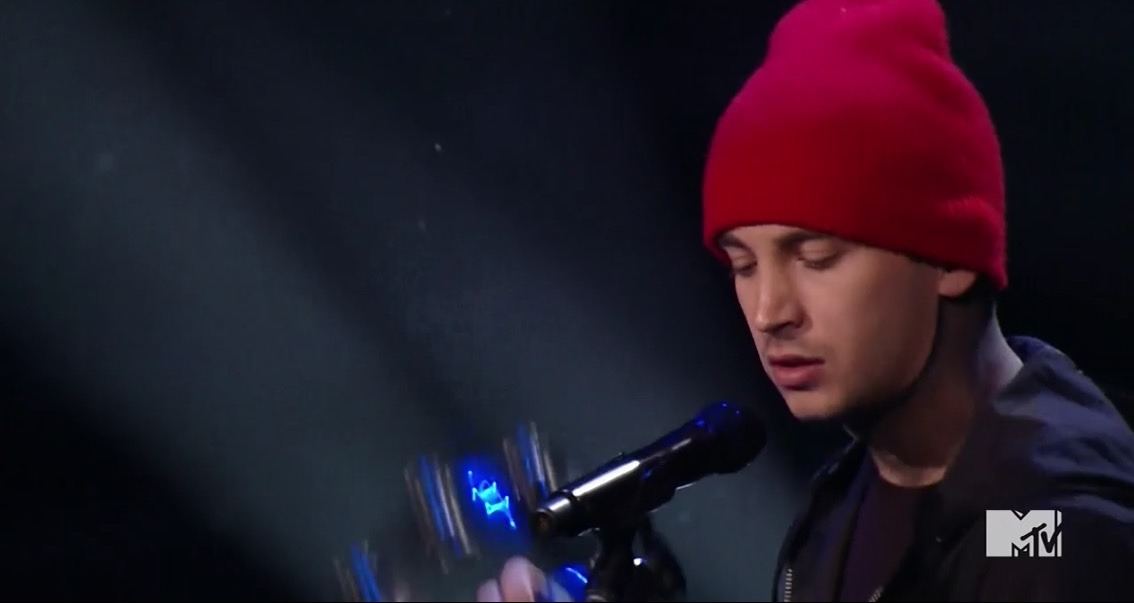 regionalatmost:  twenty one pilots at the 2015 MTV Video Music Awards