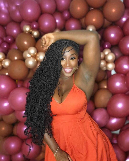 BEHOLD THE WONDEROUS BEAUTY THAT IS BLACK WOMEN WITH LOCS! THEY ARE GOD’S GIFT