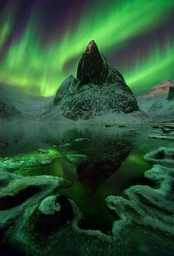 naturalsceneries:  Ogilvie Mountains, Yukon, Canada 