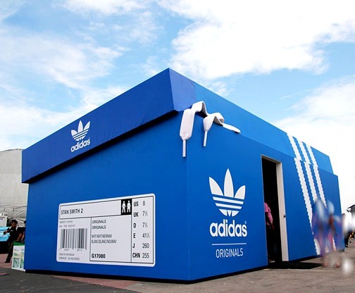 Presa civilización caravana Adidas' pop-up store in Buenos Aires, Argentina,... - Picture Book