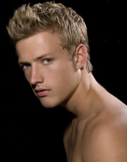 dreamguys-oasis:  Blaine cookOasis of Hot Guys
