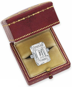diamondsinthelibrary:  What do you think of this diamond ring by Cartier? The center stone is approx 19.86 carats. See more: http://diamondsinthelibrary.com/a-superb-diamond-ring-by-cartier/ 