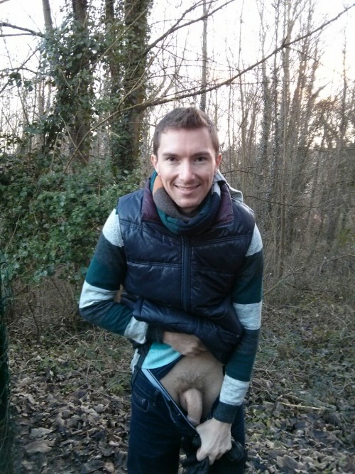 arthusetnico:  In the woods