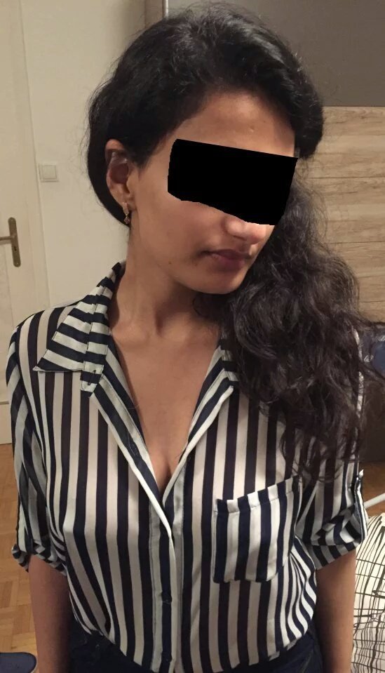 tarzan0990:  riyandramorous:Hot desi babe ;) i wanna lick her hard…