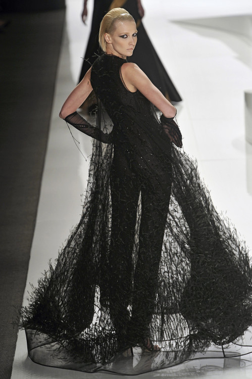 attackoftheclothes: Detachable Evening Gown with Action Attire beneath it for Asajj VentressChado R