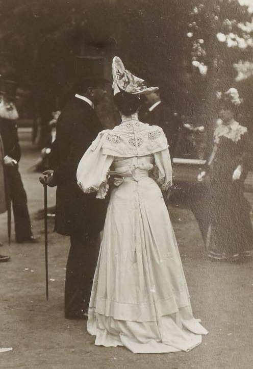 antique-royals:France ,1900