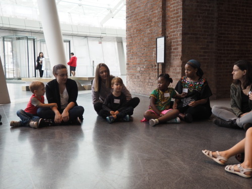 Little artists meet a big Museum! Registration is open for winter Meet the Museum and Family Art Mag