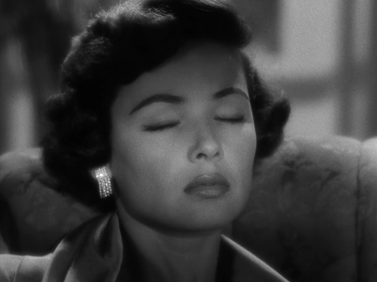 ozu-teapot:  Whirlpool | Otto Preminger | 1949 Gene Tierney, José Ferrer 