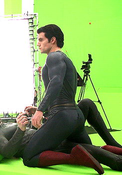 oofahpapa:  notlorenzo:  I’ll have 3 please.   ♂♂ http://oofahpapa.tumblr.com/archive