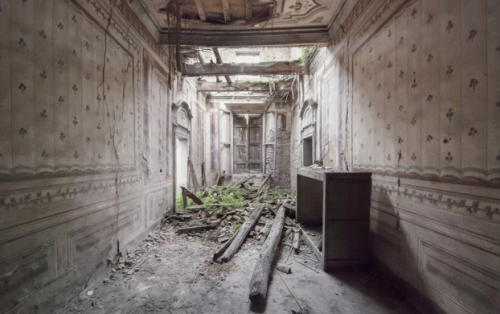 who-:  Photographer Mirna Pavlovic Captures the Decaying Interiors   Architectural photographer Mirna Pavlovic has an obsession with abandoned places. For her, their appeal lies in their ability to exist on a different temporal plane from the rest of