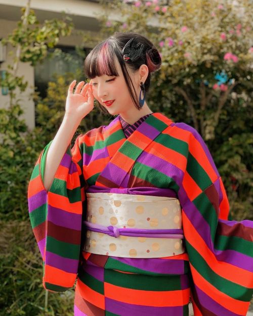 Throwback to the lovely kimono styling by @salztokyo ! Anji has never failed to bring awesome kimono