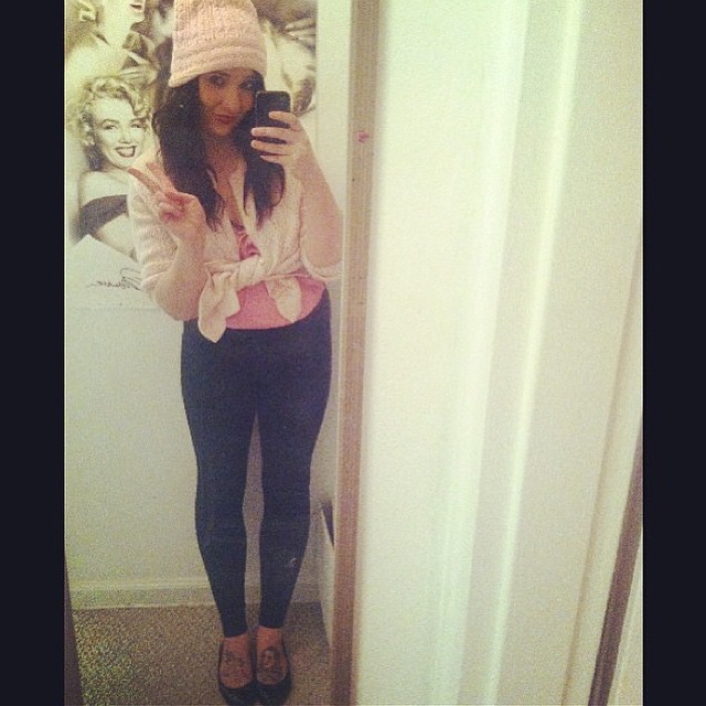Basically too tall. #Amazon #legsfordays #girlsinexpirebeanies