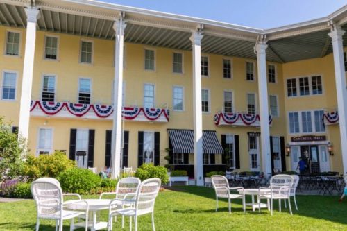 &ldquo;Memorial Day on the Front Lawn&rdquo; taken by Laura Thistle - bit.ly/3Gx6EHN