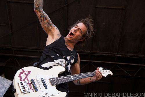 backseatmarinade:  We Came As Romans (by Nikki DeBardlebon) 