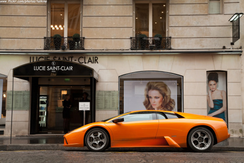 automotivated:  Lamborghini Murciélago (by Telkine)