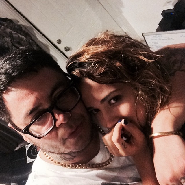 mizzjasminevillegasnewz:  Hacked by your boo @jasminevillegas  love u 