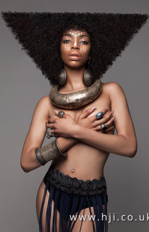 yobonbon:thingstolovefor:Lisa Farrall – Afro Hairdresser of the Year 2016 The British Hai