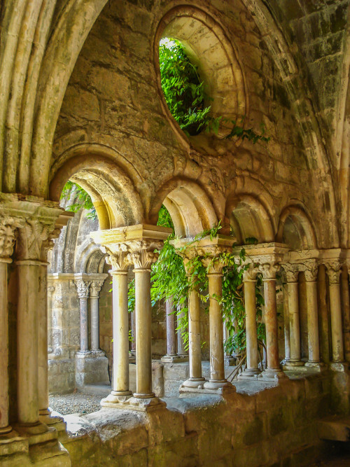 travelthisworld: Fontfroide Abbey Narbonne, France | by Paul Smeets