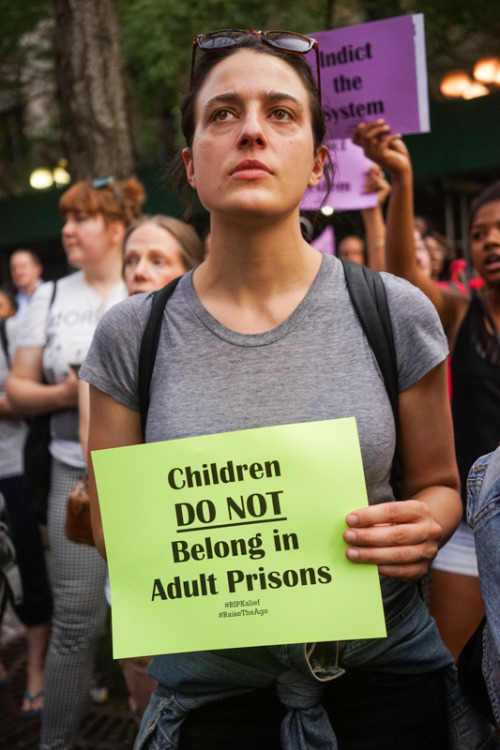 blackmanonthemoon: activistnyc: Vigil for #KaliefBrowder, a young man who took his own life after ye