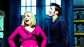 starsofpond: How lucky I am to have something that makes saying g o o d b y e so hard.